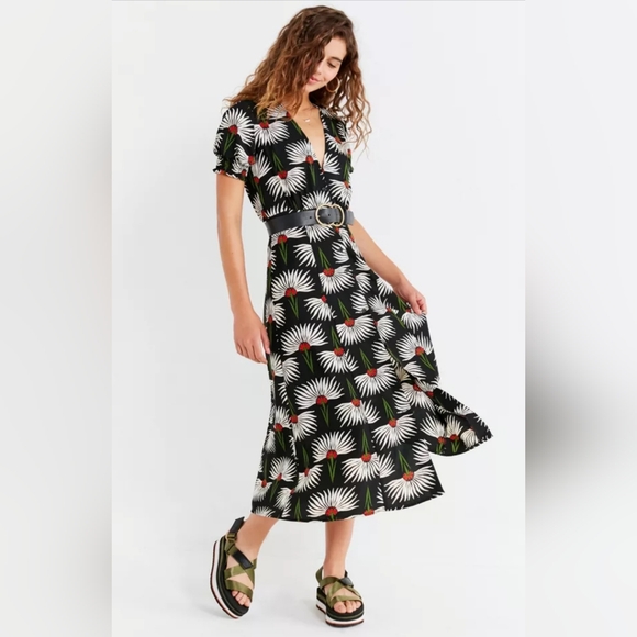 Urban Outfitters Dresses & Skirts - Urban Outfitters | UO Button-Down Plunging Midi Dress | Size Medium